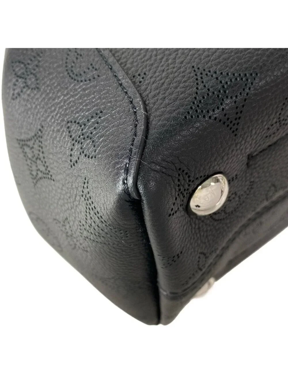 Louis Vuitton Tote Mahina Hina PM Noir Leather Cowhide